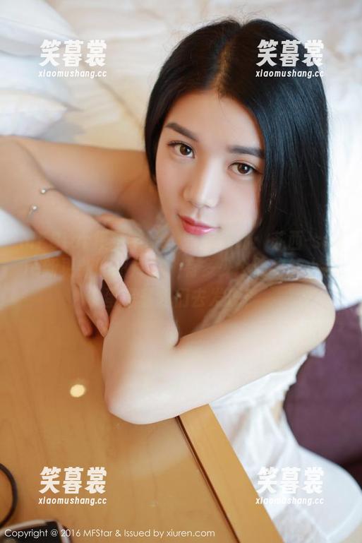 MFStar模范学院-苏西-susie MFStar模范学院 - 短裤行动:苏西-susie新更新的图片中,有多少个隐秘的小彩蛋等着我们去发现?
