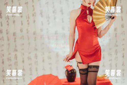 看完Natsuko夏夏子的套装，我才明白，cos原来可以这么随性，这样比较好吧。