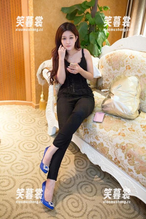 TuiGirl推女郎-于大小姐 TuiGirl推女郎 - 在连衣裙里找灵感:于大小姐的照片合集,没想到裙子也会有这样的反叛风!