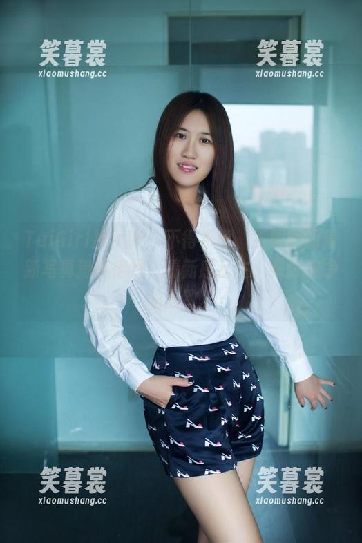 TuiGirl推女郎 - 不得不说，王明明的最新写真清纯得很，清新感丛生，探讨纯净的极致。