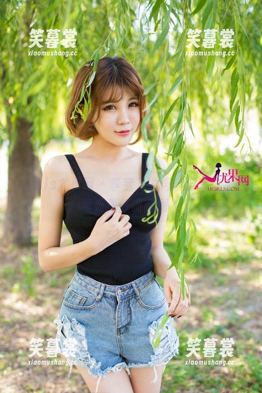 UGirls尤果网-李宝儿 UGirls尤果网 - 李宝儿的肉丝分享,谁还需要烹饪课程啊?