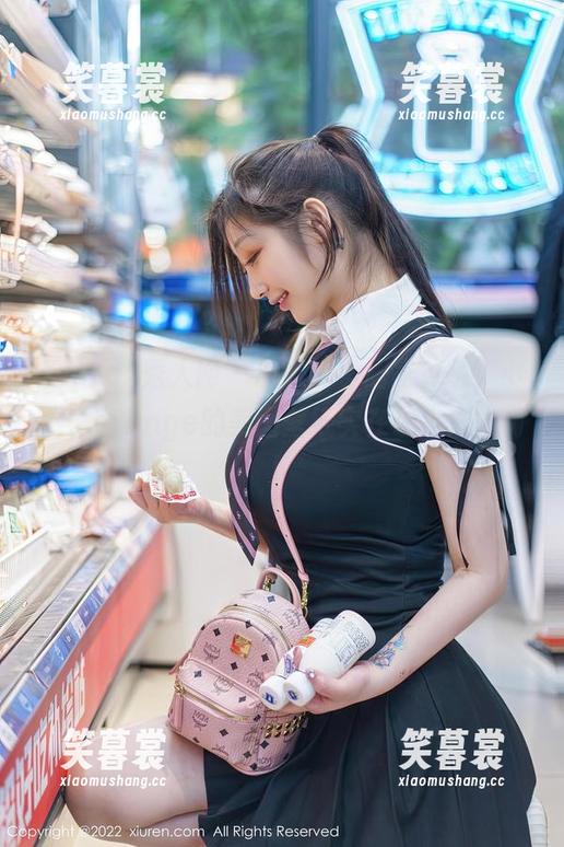 Xiuren秀人网-小橘子orange Xiuren秀人网 - 说好的“居家”呢,小橘子orange的美图壁纸实在让人分心啊!