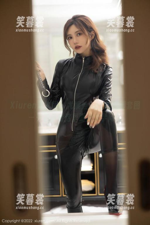 Xiuren秀人网-尤妮丝Egg Xiuren秀人网 - 尤妮丝Egg的美脚套图——别小看这里面的大学问!