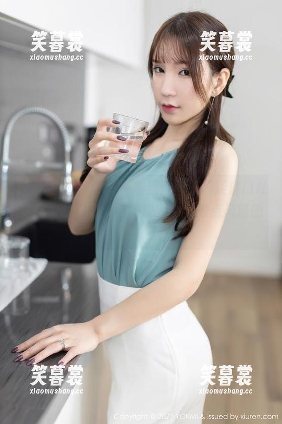 YouMi尤蜜荟 - 一提到肉丝，周琰琳LIN的合集总在我脑中翻腾，今天来点风骚的！