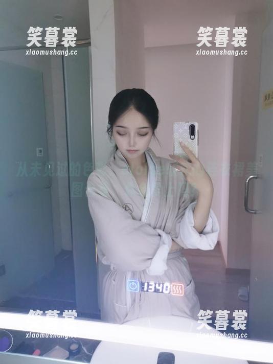 从未见过的色彩：eloise软软的连衣裙美图合集，你会爱上吗？