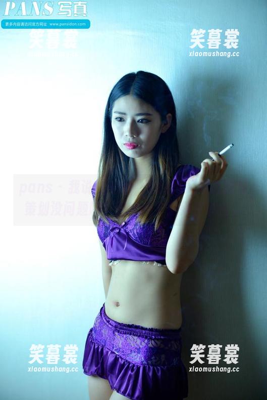 pans - 我说兰心啊，你的裸足写真前期策划没问题吧？壁纸确实耐得住评价。