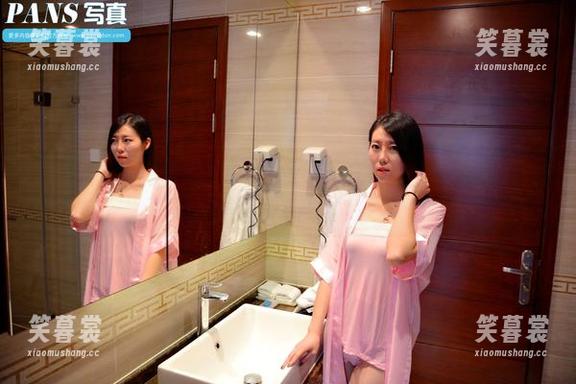 pans-淘淘 pans - 哈,淘淘又来啦,带你走进无圣光夏日——这图包像是中的清凉玉露,喝着透心凉!