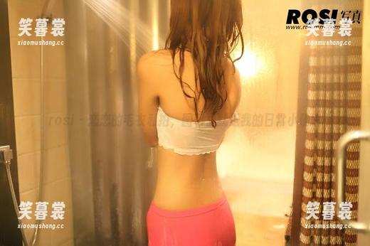 rosi-恋恋 rosi - 恋恋的毛衣私拍,图包里就是我的日常小确幸