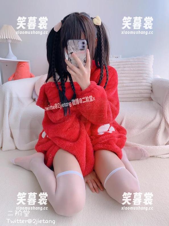 二阶堂宅绘子私拍：看这猫娘在异世界的日常，趣味无穷
