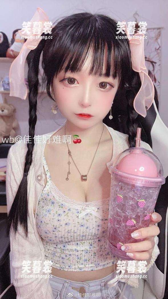 佳佳好难啊姐姐的原图，注定要让屏幕前的小伙伴们心潮澎湃！