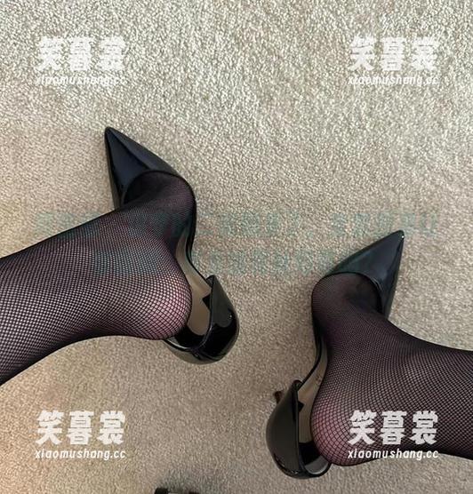 保守的二舅妈 微密圈 - 保守的二舅妈来了,全套图集让你嗨翻:库里油亮丝好奇吗?