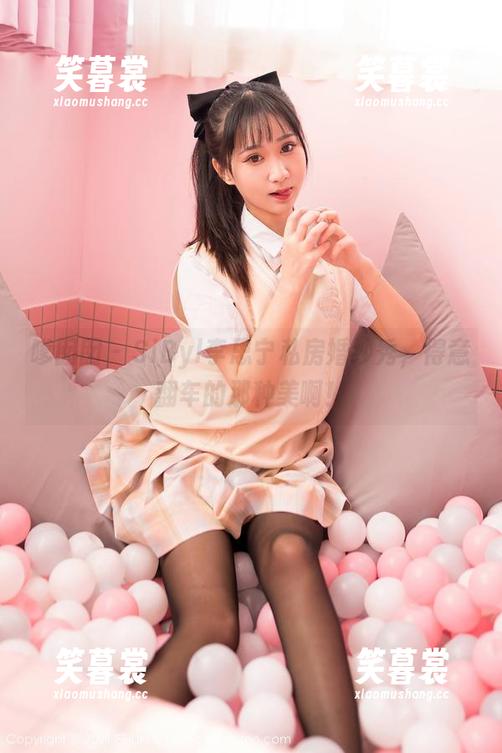 嗲囡囡-SiByl李思宁 嗲囡囡 - SiByl李思宁私房婚纱秀,得意翻车的那种美啊!
