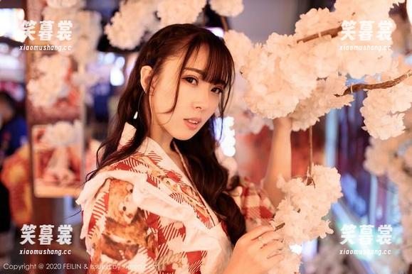 嗲囡囡 - 施忆佳KITTY无所不能：棉袜美图更新，妆点你的时尚意识！