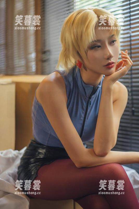 图片分享：如月灰的幻灵战队，厄运小姐来在线打怪了！
