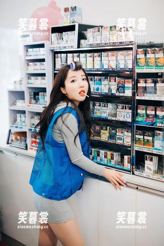 孙乐乐(손예은)红裙扮演记：她cos了一个不太准的仙女