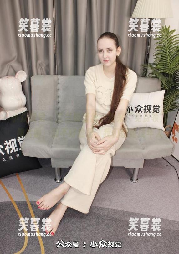 小众视觉 - 兰兰的蕾丝，快来“免费领”照片啦，别不好意思，我们都是成年人