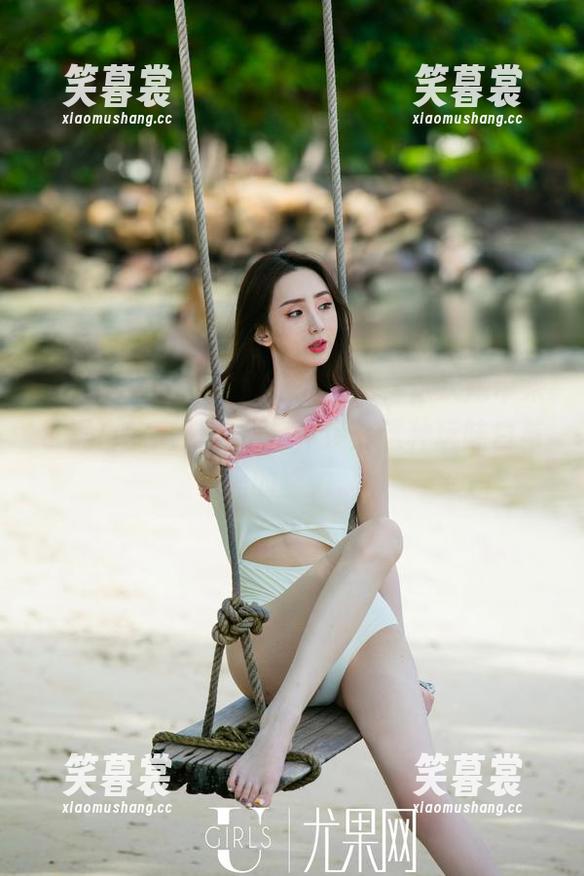 尤果网 - 是的，又是凌希儿，这次她带来了黑白的高清美图，真羡慕这种玩味白与黑的能力。
