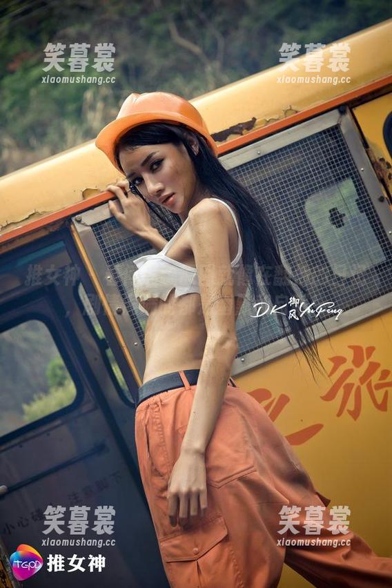 推女神-何晨曦 推女神 - 看何晨曦原图就像在翻他的日记,剧情满满的都是幽默和自嘲!