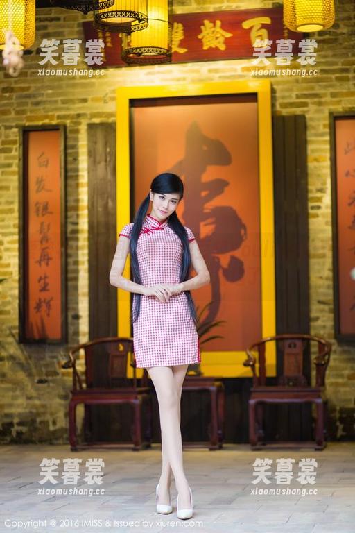 爱蜜社 - 套图！看到兜豆靓Youlina的夏日美图，我想去海边了