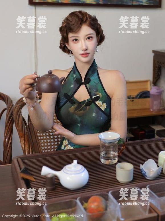 秀人网-安然anran 秀人网 - “又被安然anran的毛衣圈粉,图包快填满我的相册!”小心别看呆。
