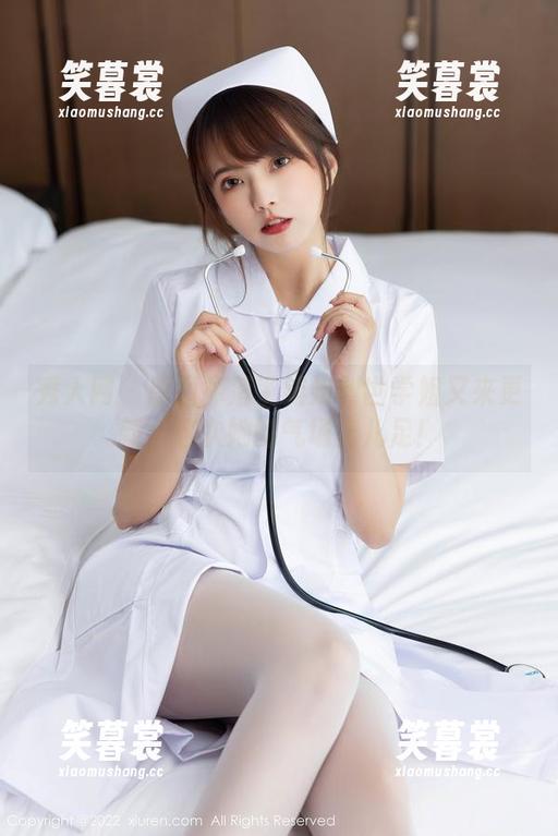 秀人网-抖娘利世 秀人网 - 原图掉落了抖娘利世学姐又来更新,这次她的气场倍儿足!