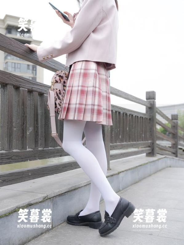 紧急企划-小婕 紧急企划 - 小婕原图校服白丝,在线档案,难道这是“逆生长”吗?