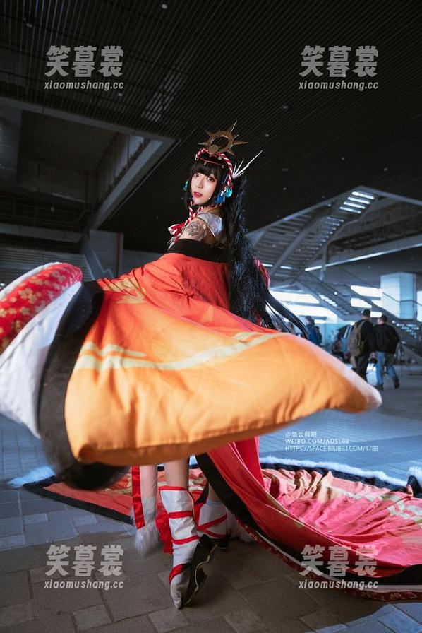 定制属于“舞小喵”的女友形象，太会玩了吧。