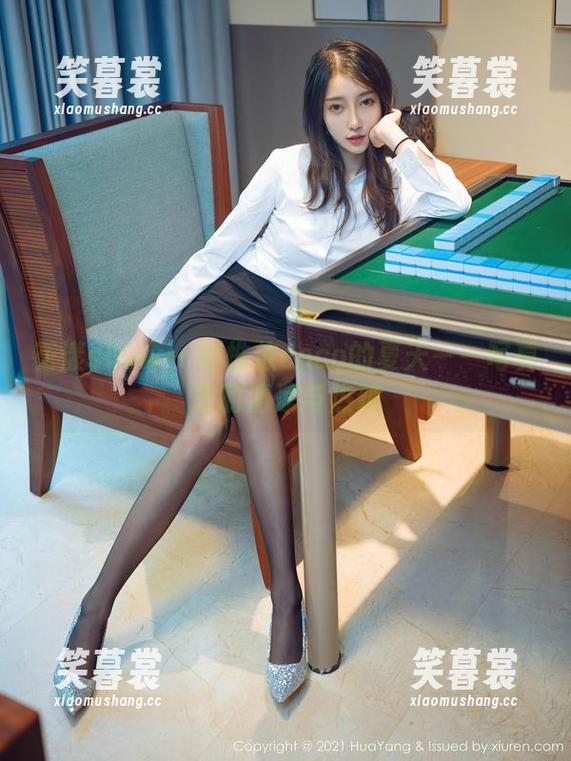 花漾show-赵惟依coco 花漾show - 赵惟依coco的夏天——写真里的清凉与热辣