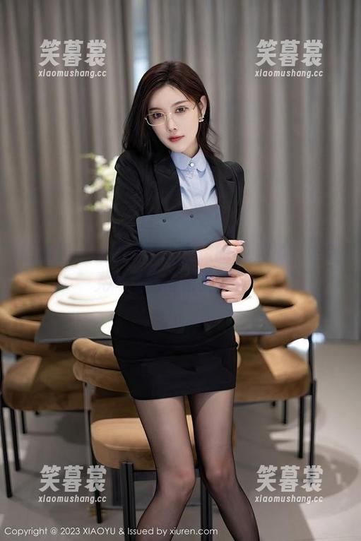 语画界-言沫 语画界 - 精选美图:言沫的OL制服,眼镜党爬墙的理由大公开!
