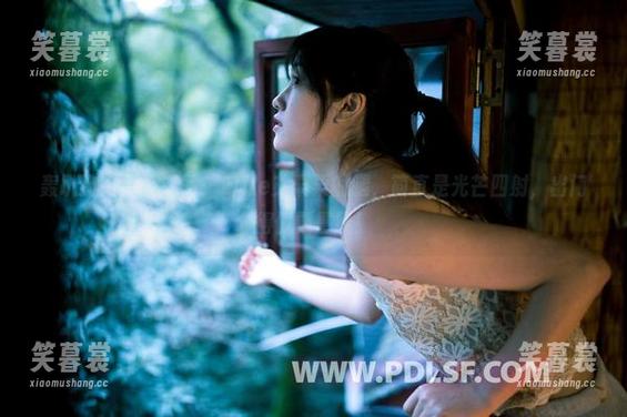 轰趴猫 - 长腿套图：Ellie艾栗栗的腿，简直是光芒四射，出门得佩戴墨镜！