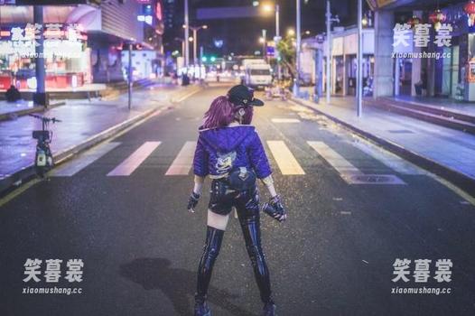美脚论：阿薰kaOri的写真集下载，干脆不想去解密！