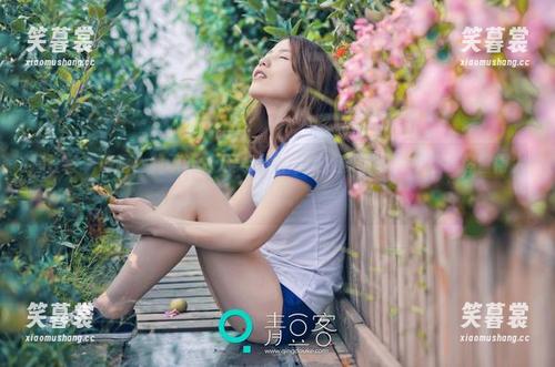 青豆客-尤美Yumi 青豆客 - 好吧,我承认,尤美Yumi的这组美足作品又让我停留得太久了。