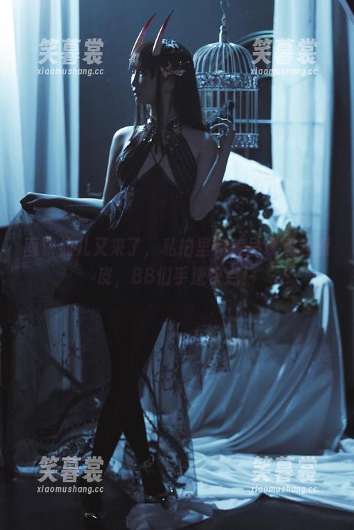 面饼仙儿又来了，私拍里完美呈现爱宕原皮，BB们手速快点！